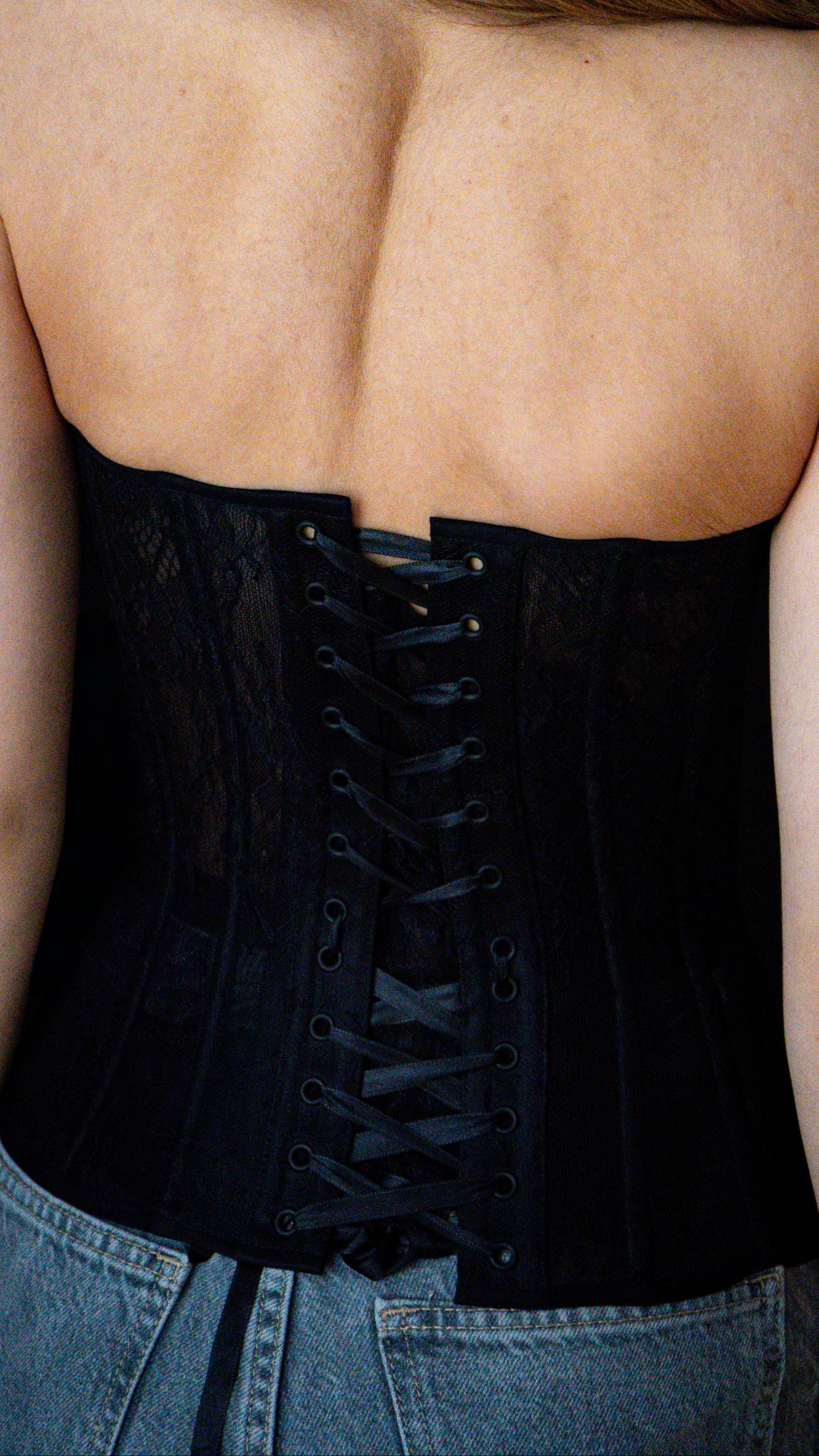 Noir Lace Corset (Black)